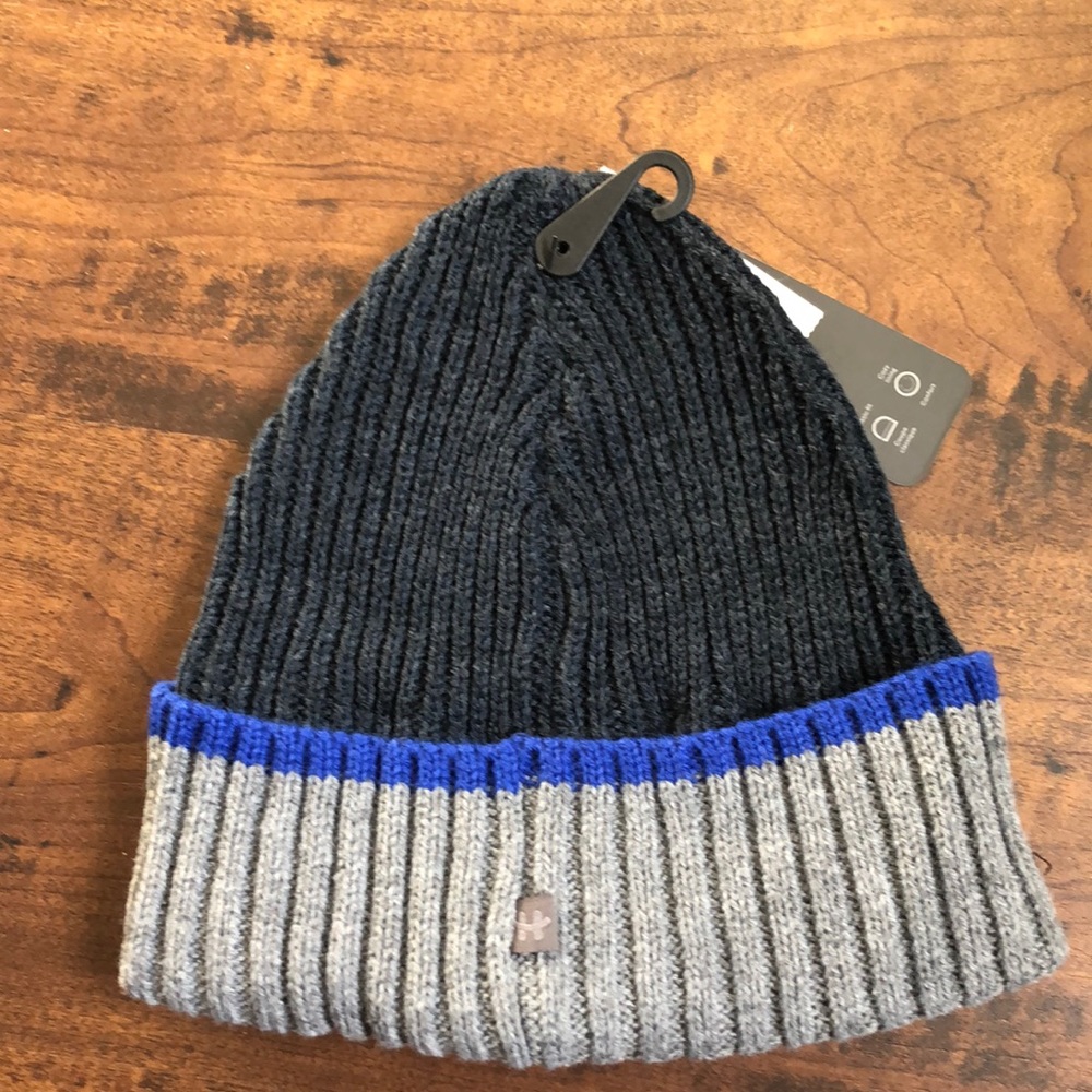 Men’s beanie NWT